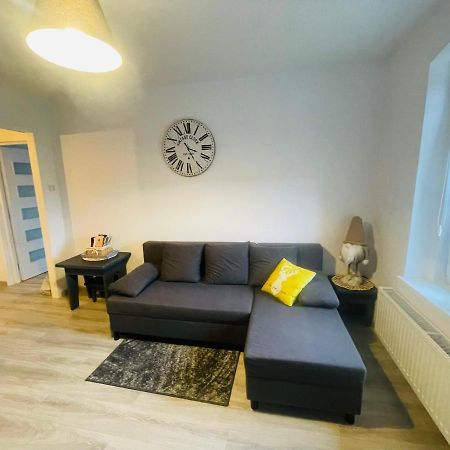 Apartament Oliwia Jelenia Gora Exterior photo