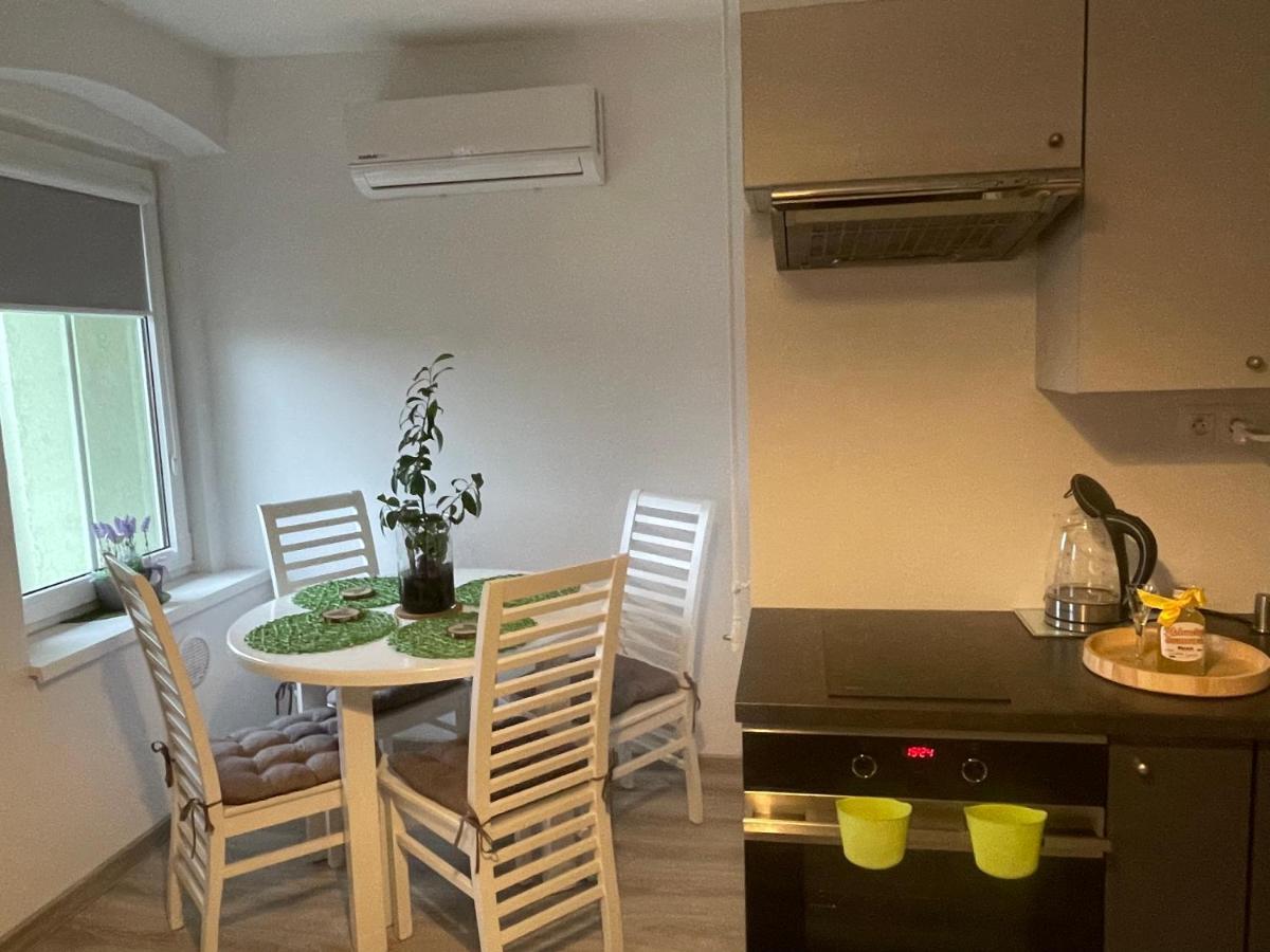 Apartament Oliwia Jelenia Gora Exterior photo