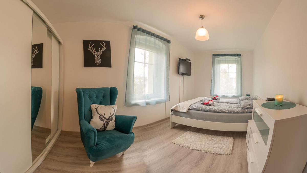 Apartament Oliwia Jelenia Gora Exterior photo